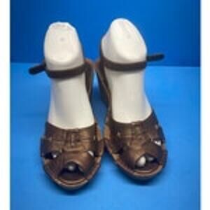 Women's 6.5 M Clarks Artisan Cork Wedge Heel Sandal Bronze Leather Open Toe